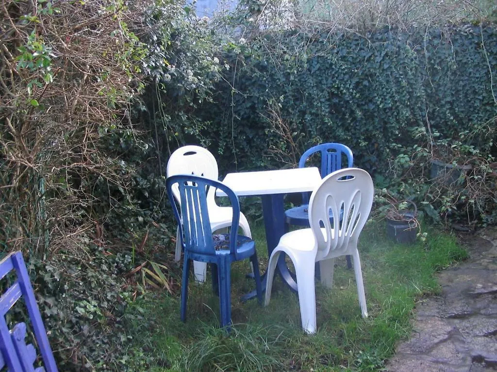 Le Moign-Locations Villa Camaret-sur-Mer 0*,  France